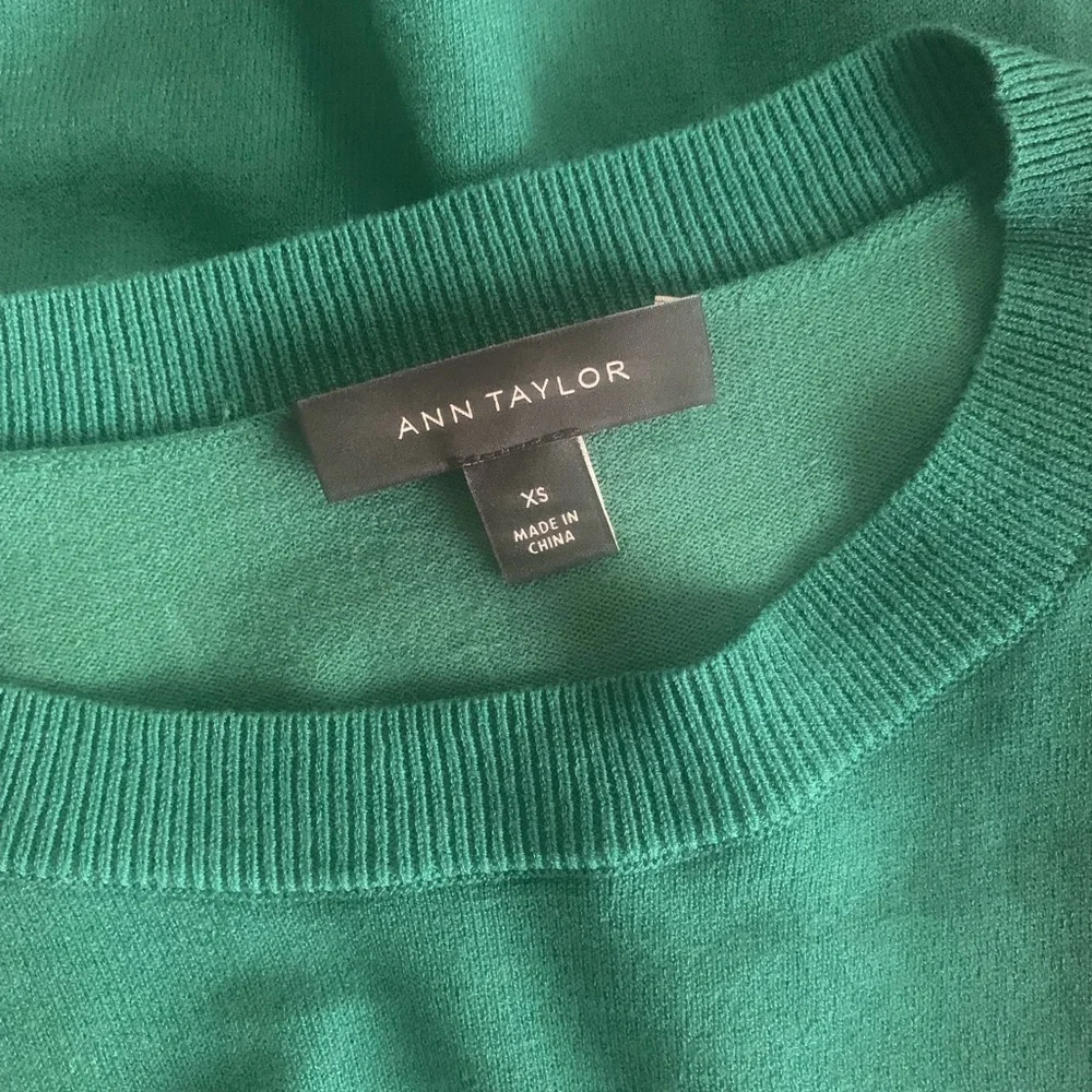 Ann Taylor cypress green trumpet sleeve sweater